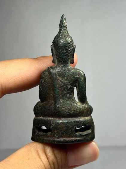 พระบูชาสิงห์สาม ขนาดห้อยคอ รูปที่ 2