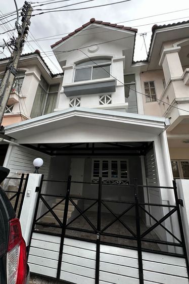 ไม่มี ทาวน์เฮาส์ ม.ศุภาวัฒน์ ปรับปรุงใหม่ ตรงข้ามตลาดพูนทรัพย์ ปทุมธานี รูปที่ 1