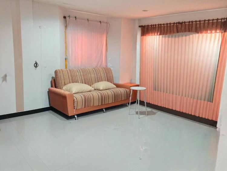 มีบางส่วน ขายด่วน บ้านเดี่ยว 2 ชั้น โครงการหมู่บ้านนลินเรสซิเด้นท์ หทัยฎร์ ราคาพิเศษ พร้อมอยู่ รูปที่ 4