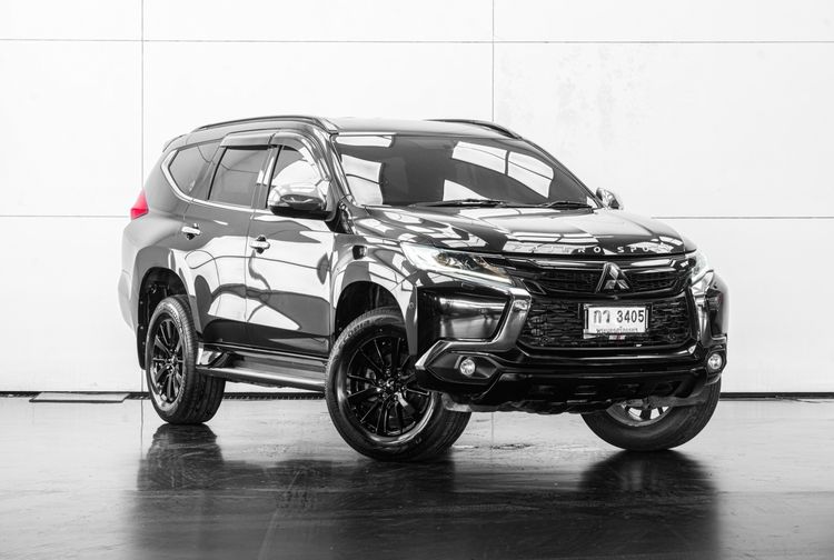Mitsubishi Pajero Sport 2019 2.4  GT Premium Elite Edition  2WD Utility-car ดีเซล ไม่ติดแก๊ส เกียร์อัตโนมัติ ดำ รูปที่ 2