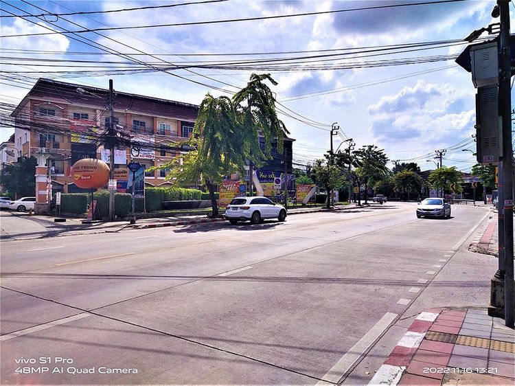 📢 ให้เช่าอาคารพาณิชย์ 🚗 ลานจอดรถหน้าอาคาร ทำเลติดถนนคู้บอน 16ทับ1  📢 Commercial Building for Rent  🚗 Front parkin รูปที่ 3