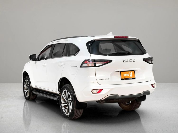 Isuzu MU-X 2021 1.9 ULTIMATE 2WD Utility-car ดีเซล ไม่ติดแก๊ส เกียร์อัตโนมัติ ขาว รูปที่ 4