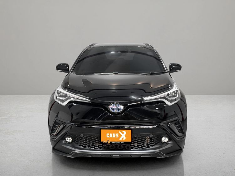 Toyota C-HR 2019 1.8 HV Hi Sedan ไฮบริด ไม่ติดแก๊ส เกียร์อัตโนมัติ ดำ รูปที่ 2