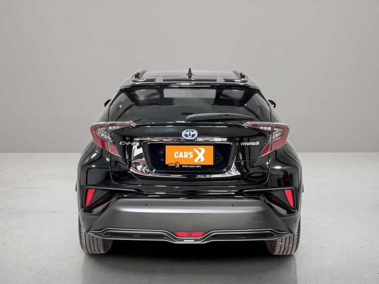 Toyota C-HR 2019 1.8 HV Hi Sedan ไฮบริด ไม่ติดแก๊ส เกียร์อัตโนมัติ ดำ รูปที่ 3
