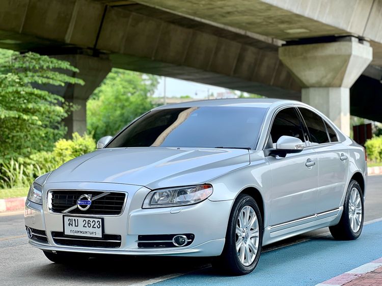 รถ Volvo S80 2.5 FT สี บรอนซ์เงิน