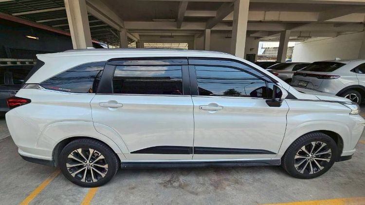 Toyota Veloz 2022 1.5 Premium Utility-car เบนซิน ไม่ติดแก๊ส เกียร์อัตโนมัติ ขาว