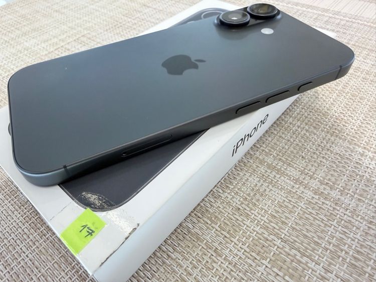 iPhone 17 สีดำ 256 ประกันศูนย์หมดเดือนกุมภาพันธ์ปีหน้าแบต 100 รูปที่ 2