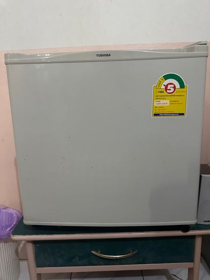 ตู้เย็นมินิบาร์ Toshiba ตู้เย็นมินิ