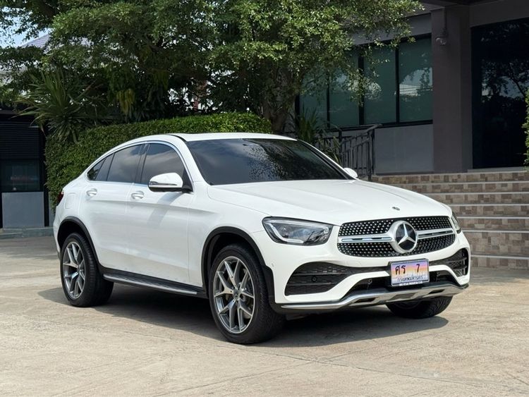 รถ Mercedes-Benz GLC-Class GLC300e สี ขาว