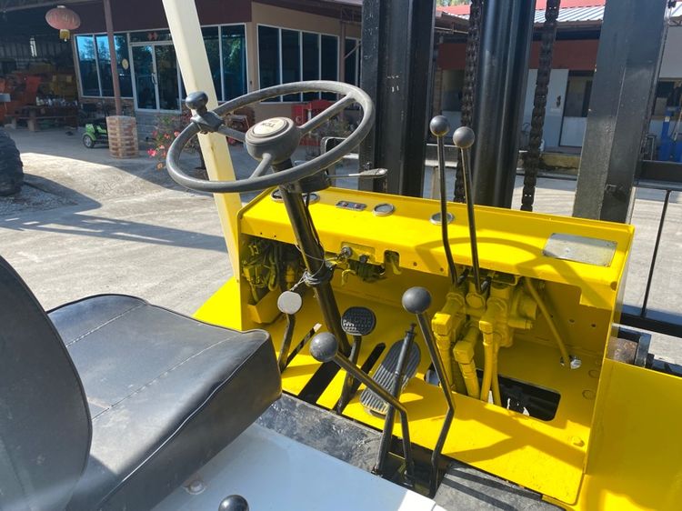 รถฟอร์คลิฟท์ TCM  รุ่น  FD60Z4 ยก 6 ตัน เสาสูง 4 ม. เกียร์ธรรมดา รถเก่านอก รูปที่ 11