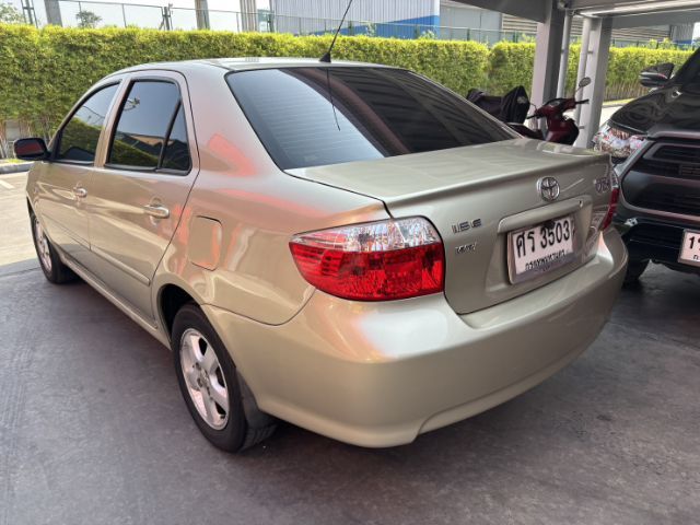 Toyota Vios 2004 1.5 E Sedan เบนซิน ไม่ติดแก๊ส เกียร์อัตโนมัติ บรอนซ์ทอง รูปที่ 4