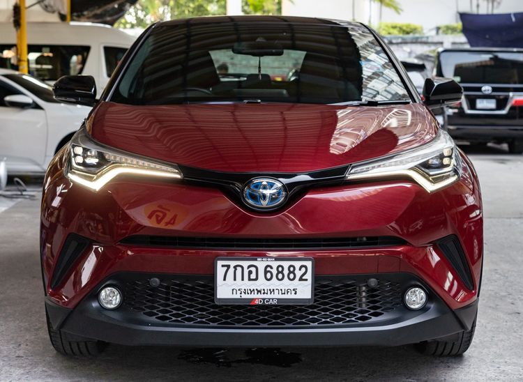 รถ Toyota C-HR 1.8 HV Hi สี แดง