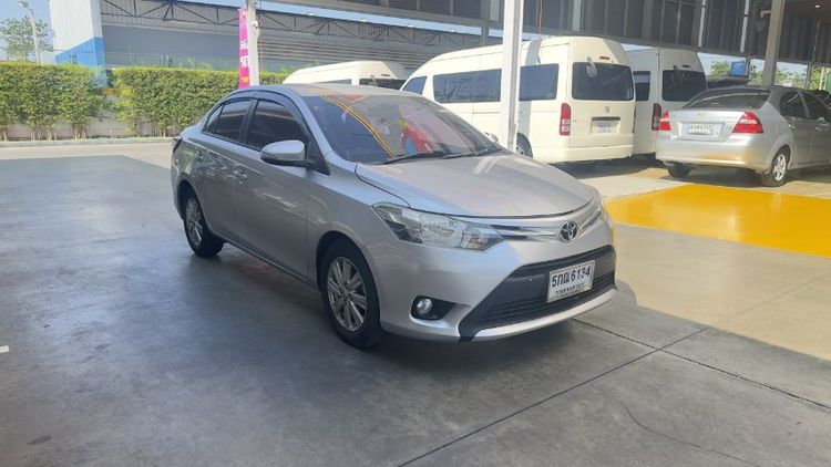 Toyota Vios 2015 1.5 E Sedan เบนซิน ไม่ติดแก๊ส เกียร์อัตโนมัติ บรอนซ์เงิน รูปที่ 2