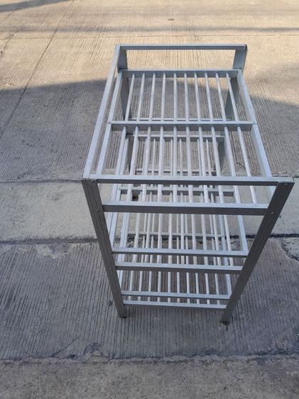 ชั้นวางของอลูมิเนียม รูปที่ 2