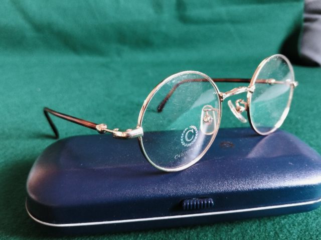ขอขายกรอบแว่นตา Unisex แบรนด์ Century club รุ่น 2079 ขนาด 42-20-140มม.made in Japan ทรงกลมคลาสสิคแบบทรง John Lennon สภาพไม่ผ่านการใช้งาน. รูปที่ 6