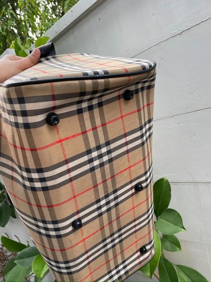 กระเป๋า BURBERRY แท้ sz 45 ถือขึ้นเครื่องได้ รูปที่ 8