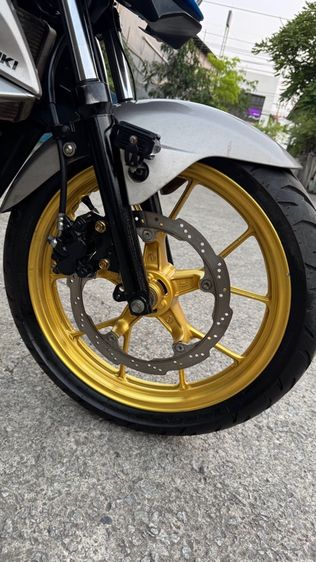 SUZUKI  GSX-S150 เครื่องดีมาก สีไม่สวย ต้องมาดูของจริงมีสถานที่ให้ทดลองขับขี่ก่อนซื้อ รูปที่ 18