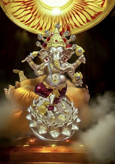 พระพิฆเนศ ปางร่ายรำ สร้างจากเหล็กน้ำพี้ เบิกเนตรเรียบร้อย พร้อมขึ้นบูชาได้เลย