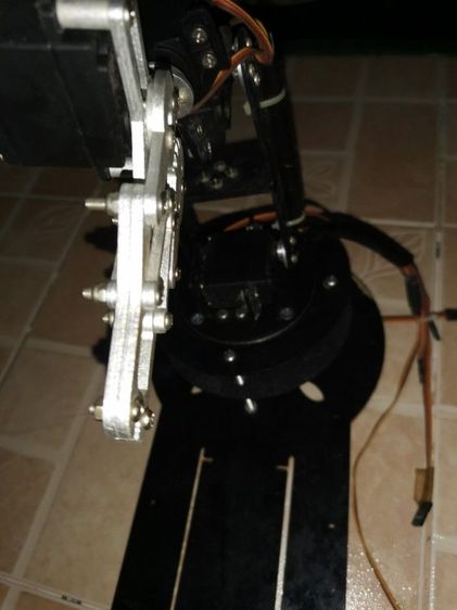 แขนคีบหุ่นยนต่ 5 เซอโวร่ แล้วแต่จะเอาไปต่อยอดเอาเอง รูปที่ 5