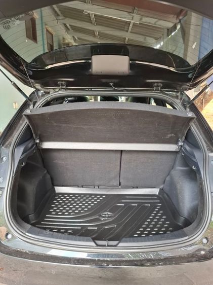 Toyota Yaris 2017 1.2 G เบนซิน เกียร์อัตโนมัติ ดำ รูปที่ 4