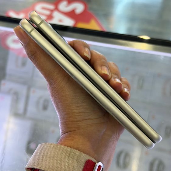 Samsung S21 FE 5G 256GB สีเขียว เครื่องศูนย์ สภาพสวยมาก จอ6.4นิ้ว แรม8รอม256 🔥🔥 รูปที่ 3