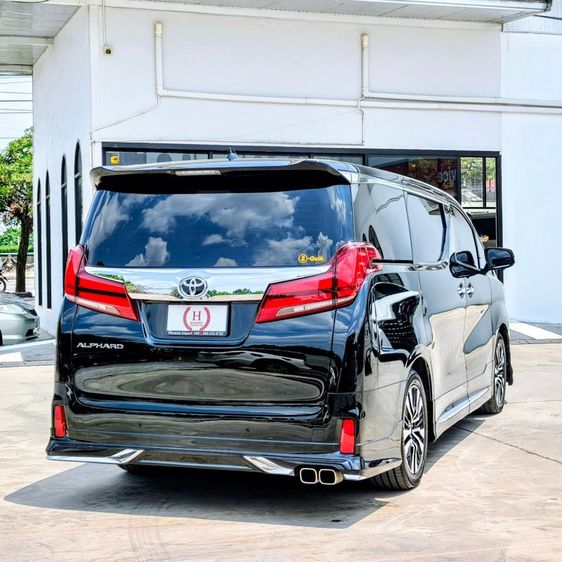Toyota Alphard 2023 2.5 S C-Package Van เบนซิน เกียร์อัตโนมัติ ดำ รูปที่ 4