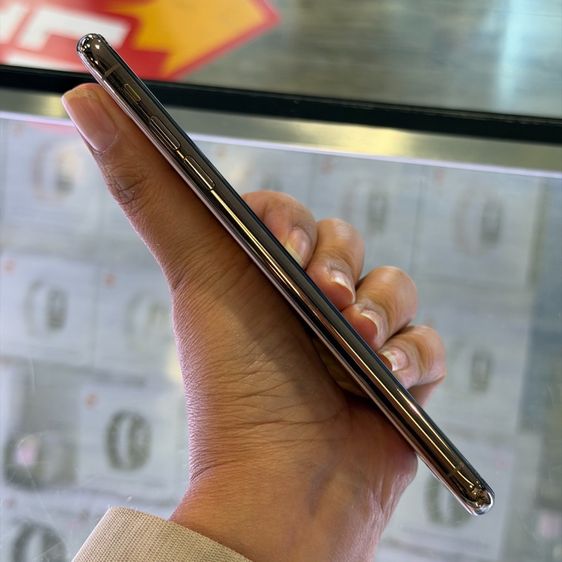 iPhone Xs Max 64GB สีทอง โมเดลLL สภาพสวยมาก 🩷🩷 รูปที่ 3