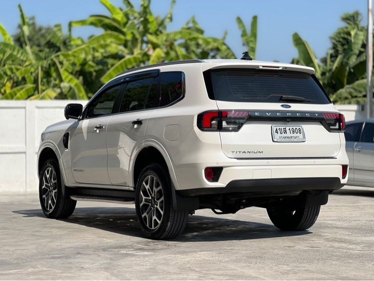 Ford Everest 2023 2.0 Bi-Turbo Titanium+ Utility-car ดีเซล ไม่ติดแก๊ส เกียร์อัตโนมัติ ขาว รูปที่ 4
