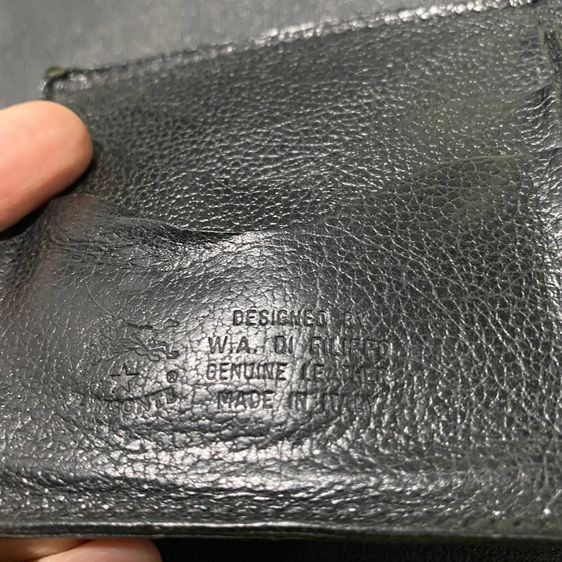 ปล่อยงานสะสม รุ่นลิมิเต็ด หายาก IL Bisonte Wallet Made in Italy แบรนด์แท้ รูปที่ 17