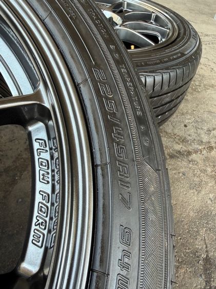 ล้อแม็กมือ1 ขอบ17 TC105X 5รู114 กว้าง8 ออฟ35 สีไฮเปอร์แบล็ค ล้อเบา FLOW FORMING งานJP งานสวยมากๆ พร้อมยางมือ2 DUNLOP225-45-17 ปี24 รูปที่ 9