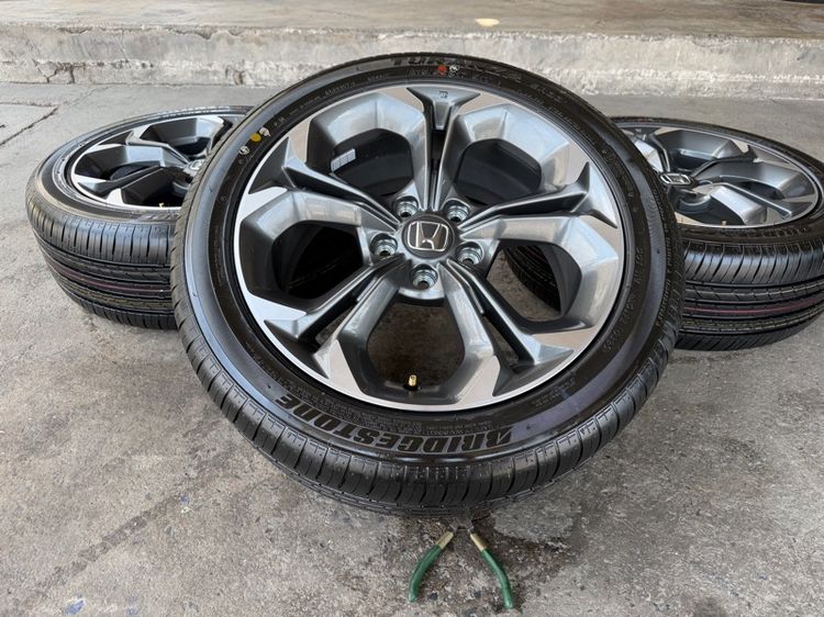 ล้อแม็กถอดป้ายแดงขอบ17 HONDA CIVIC  พร้อมยางBRIDGSTONE215-50-17 ปี26 ปีแท้ รูปที่ 3