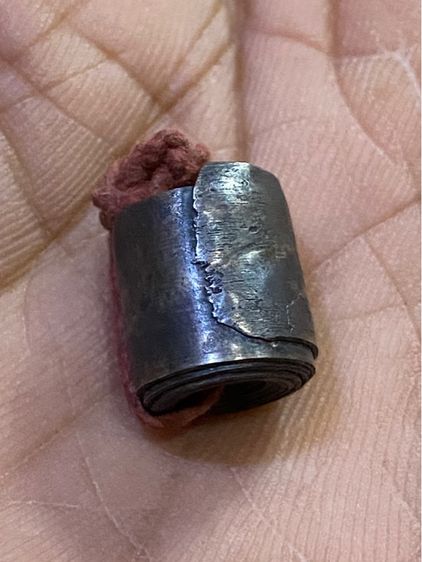 ตะกรุดลูกอม(โลกธาตุเนื้อเงิน)หลวงปู่ใจวัดเสด็จ รูปที่ 3