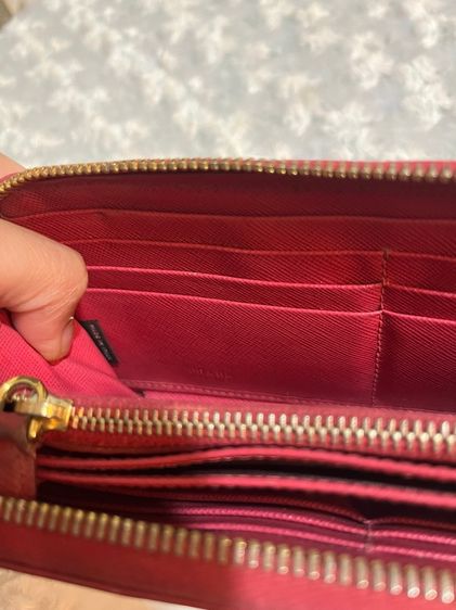 Pradaแท้ รูปที่ 4