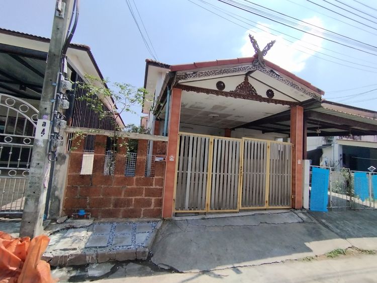 ให้เช่าทาวน์เฮาส์25ตรว.2นอน 2น้ำ1แอร์มบ.พระปิ่น2บรมราชชนนี68