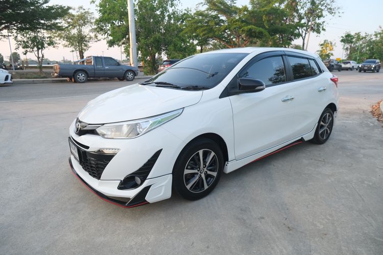 Toyota Yaris 2019 1.2 G Sedan เบนซิน ไม่ติดแก๊ส เกียร์อัตโนมัติ ขาว รูปที่ 3