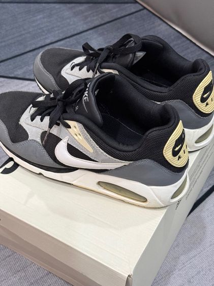 รองเท้า Nike air มือสองแท้  รูปที่ 4