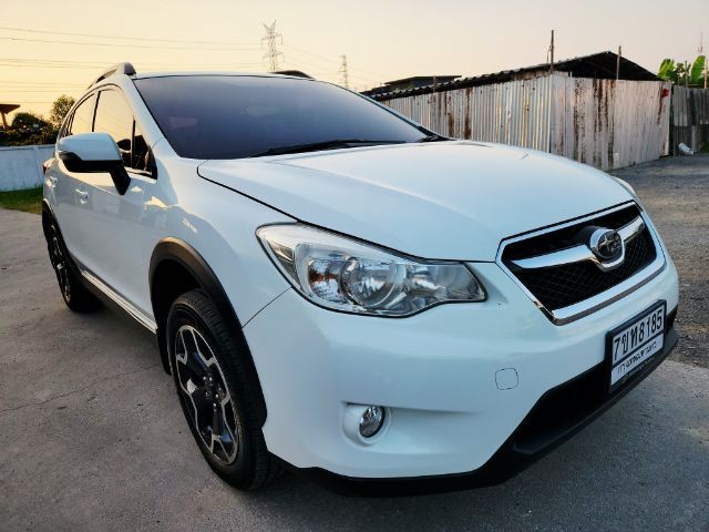 รถ Subaru XV 2.0 XV 4WD สี ขาว