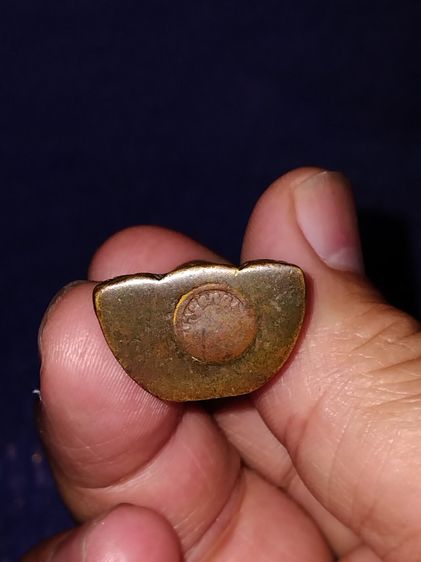 พระกริ่งจอมสุรินทร์ เนื้อนวโลหะ หลวงปู่ดุลย์ วัดบูรพาราม ปี 2513 สวย สมบูรณ์ เก่า แท้ พระกริ่งจอมสุรินทร์ ออกแบบโดยนายช่างเกษม มงคลเจริญ โดย รูปที่ 7