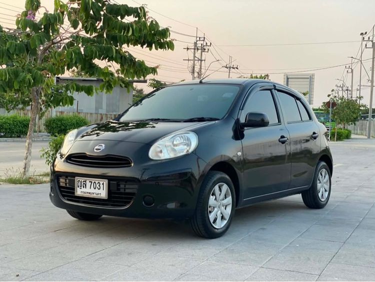 Nissan March 2011 1.2 E Sedan เบนซิน ไม่ติดแก๊ส เกียร์ธรรมดา ดำ รูปที่ 3