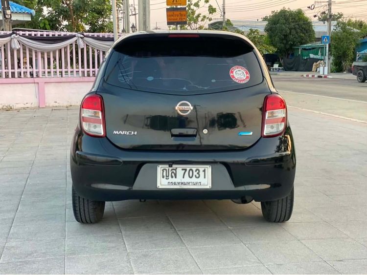 Nissan March 2011 1.2 E Sedan เบนซิน ไม่ติดแก๊ส เกียร์ธรรมดา ดำ รูปที่ 4
