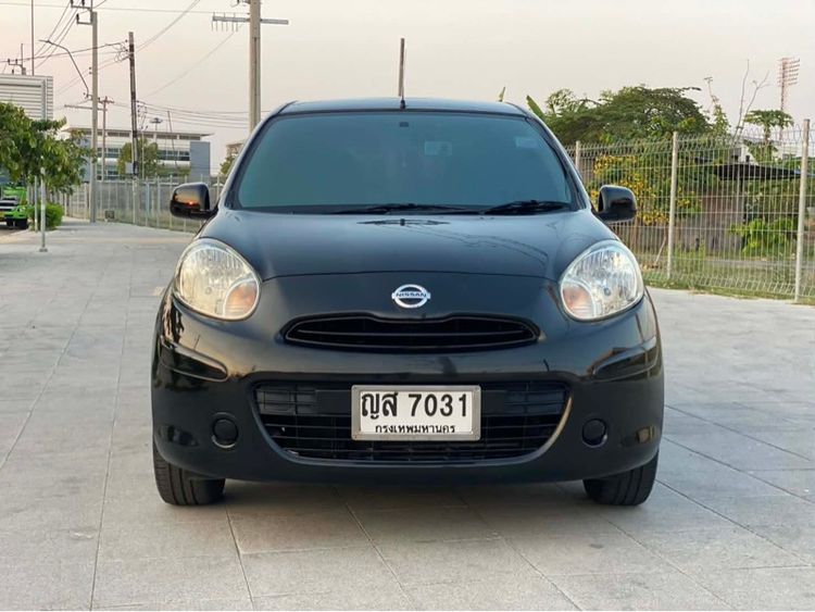 รถ Nissan March 1.2 E สี ดำ