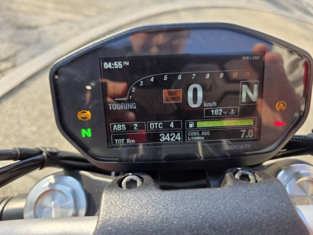 Ducati Monster 821 รูปที่ 8