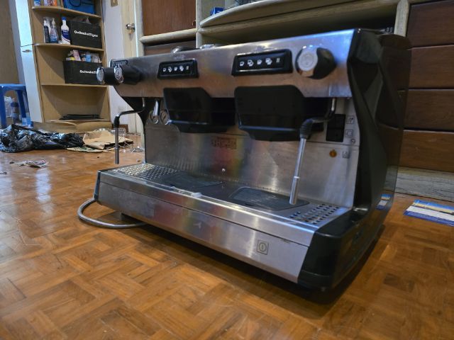 เครื่องชงกาแฟ Rancilio Classe 5 รูปที่ 2