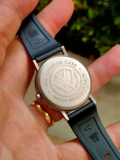 นาฬิกา Volkswagen ถ่าน
เครื่อง eta สีดำ
สภาพดี เดินดี ใช้งานปกติ รูปที่ 6