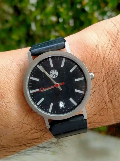 นาฬิกา Volkswagen ถ่าน
เครื่อง eta สีดำ
สภาพดี เดินดี ใช้งานปกติ รูปที่ 8