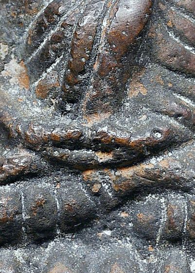 หลวงปู่ทวด วัดช้างให้ ปี 05 พิมพ์หลังเตารีดเล็ก เนื้อเก่า สวย รูปที่ 15