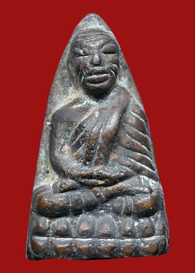 หลวงปู่ทวด วัดช้างให้ ปี 05 พิมพ์หลังเตารีดเล็ก เนื้อเก่า สวย รูปที่ 8