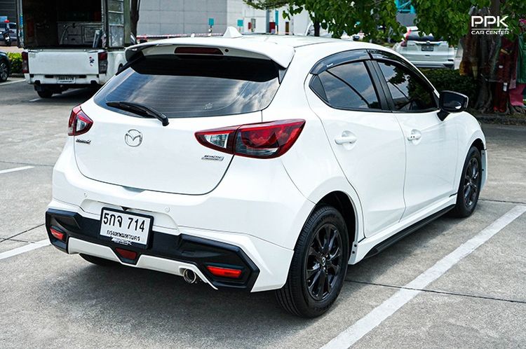 Mazda Mazda 2 2016 1.3 Sports High Plus Sedan เบนซิน ไม่ติดแก๊ส เกียร์อัตโนมัติ ขาว รูปที่ 4
