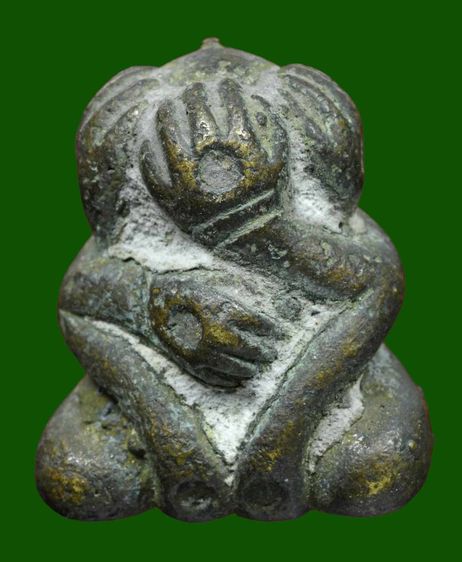 พระปิดตาเก่า