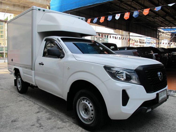 Nissan Navara 2022 2.5 S Van ดีเซล ไม่ติดแก๊ส เกียร์ธรรมดา ขาว รูปที่ 2